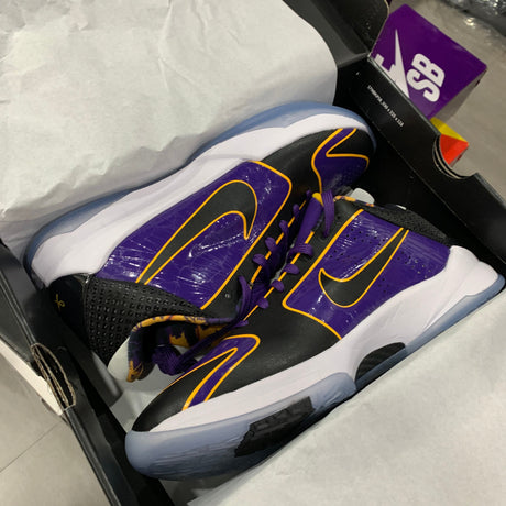 Kobe 5 Protro Lakers - Jersey and Sneakers