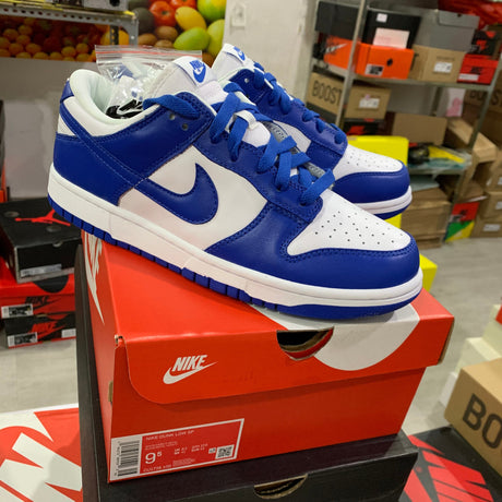 Nike Dunk Low "Kentucky" - Jersey and Sneakers