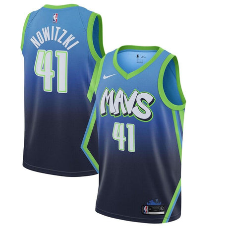 Dirk Dowitzki Dallas Mavericks City Edition Jersey - Jersey and Sneakers