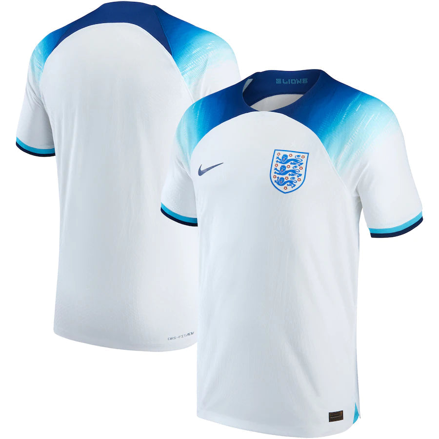 England Jersey - Jersey and Sneakers