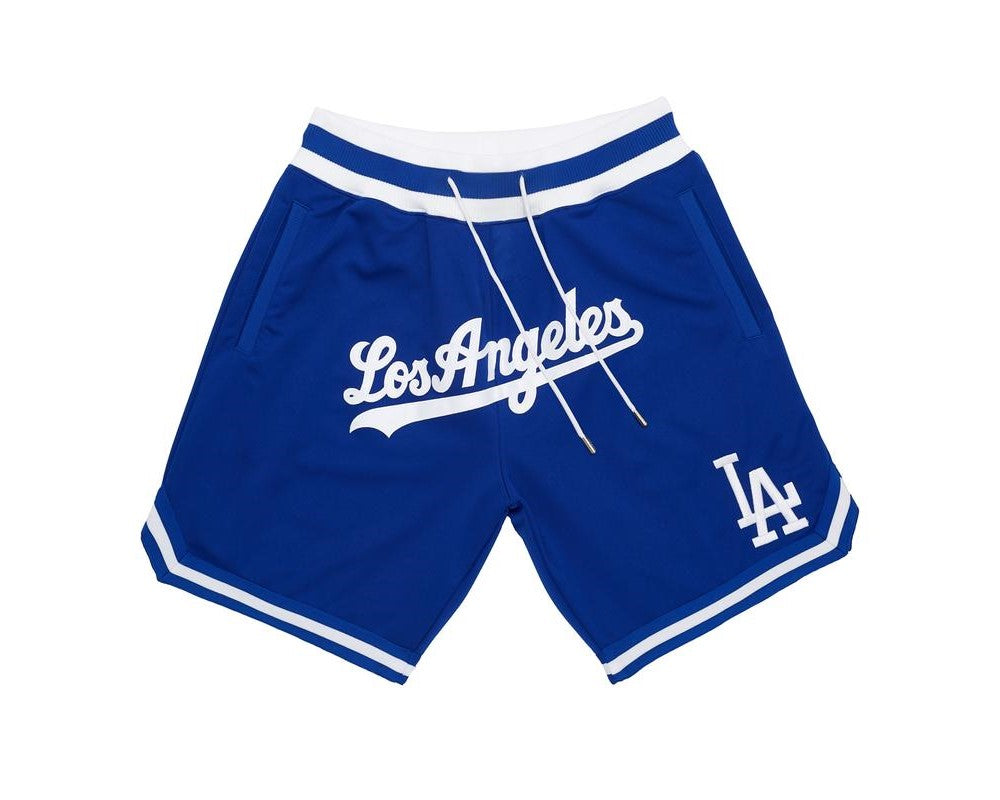 Los Angeles Shorts - Jersey and Sneakers